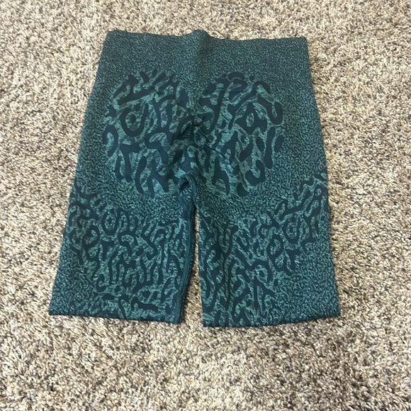 Gymshark women’s leggings - Picture 3 of 3